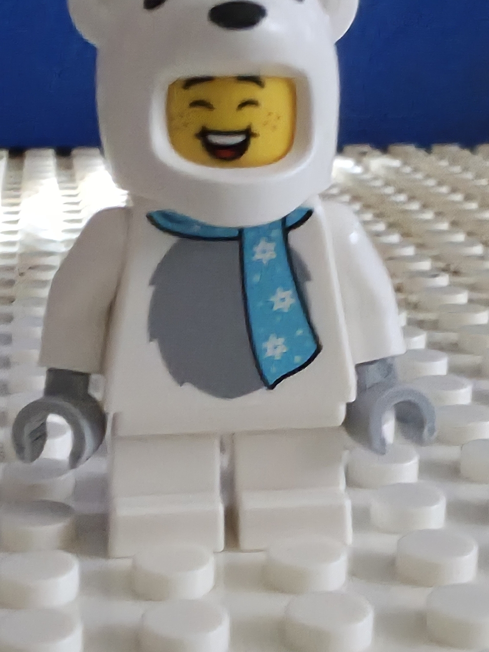 NEW LEGO Polar Bear Costume Kid Minifigure cty1930 60475 Holiday Advent